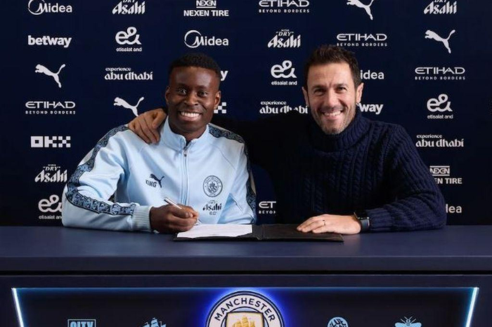 360体育-格伊完成3000万英镑的曼城转会！立刻给利物浦和阿森纳的伤口撒盐|英格兰|格伊转会|水晶宫|狼队|博德闪耀_新浪体育_新浪新闻